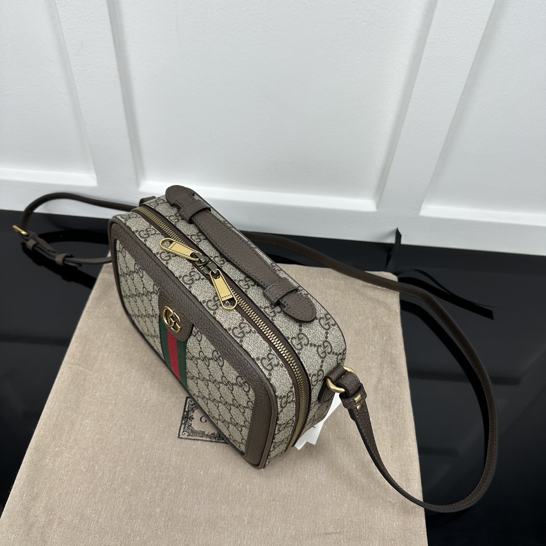 Gucci Satchel Bags